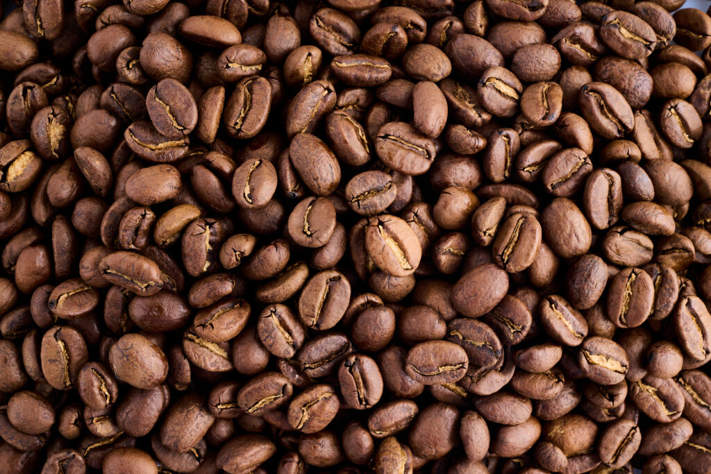 Closeup Of Dark Coffee Arabica Beans Texture Caff 2021 12 09 17 51 22 Utc | Planeta Campo