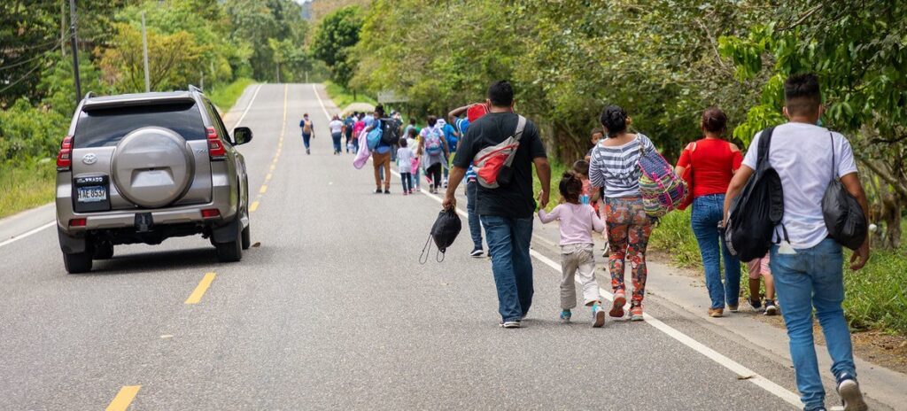 Fome crescente na América Latina aumenta fluxos migratórios, alerta ONU