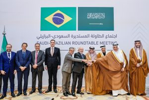 Lula diz que ‘em dez anos, Brasil será a Arábia Saudita da energia renovável’