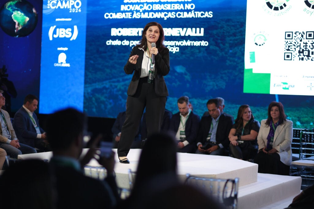 A Chefe De Pesquisa E Desenvolvimento Da Embrapa Soja, Roberta Carnevalli, Falou Sobre O Papel Da Inovação Brasileira No Combate Às Mudanças Climáticas